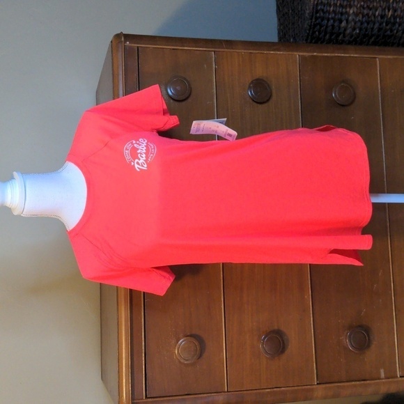 NWT Barbie Short Sleeve Tshirt - Picture 2 of 14